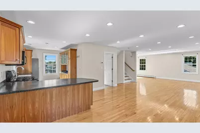 106 Cedar Avenue, Portsmouth, RI 02871 - Photo 5