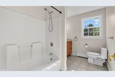 106 Cedar Avenue, Portsmouth, RI 02871 - Photo 11