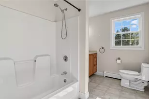 106 Cedar Ave, Portsmouth, RI 02871 - Photo 11