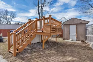 26 Clinton St, Johnston, RI 02919 - Photo 37