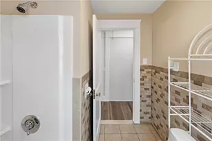 67 Fred St, Pawtucket, RI 02860 - Photo 17