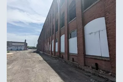 292 E School Street, Woonsocket, RI 02895 - Photo 11