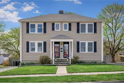 5 Shangri La Lane, Middletown, RI 02842 - Photo 1