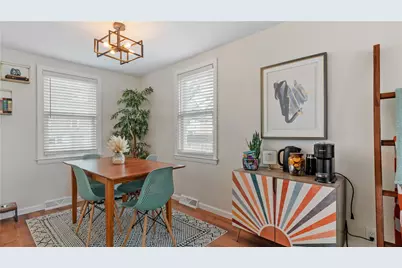 5 Shangri La Lane, Middletown, RI 02842 - Photo 13