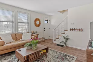 5 Shangri-La Ln, Middletown, RI 02842 - Photo 9