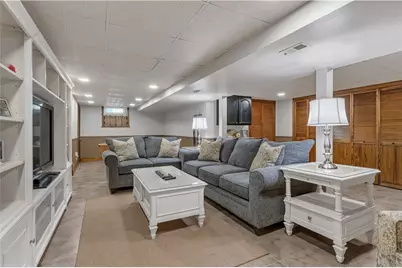 255 Knollwood Drive, Woonsocket, RI 02895 - Photo 21