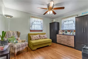 255 Knollwood Dr, Woonsocket, RI 02895 - Photo 17