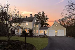 555 Great Rd, Lincoln, RI 02865 - Photo 3