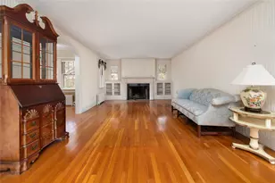 555 Great Rd, Lincoln, RI 02865 - Photo 21