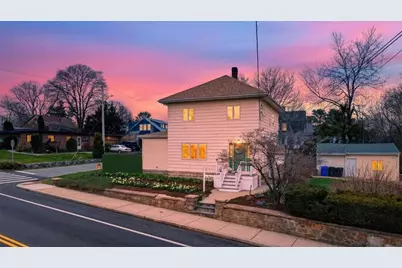 102 Willett Avenue, East Providence, RI 02915 - Photo 31