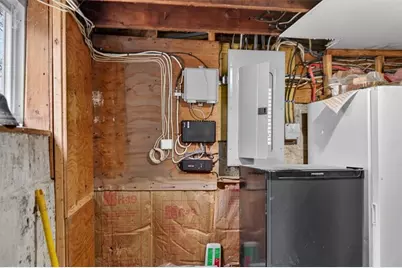 102 Willett Avenue, East Providence, RI 02915 - Photo 27