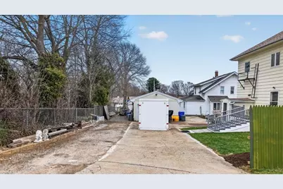 102 Willett Avenue, East Providence, RI 02915 - Photo 9