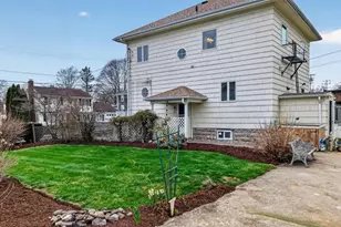 102 Willett Ave, East Providence, RI 02915 - Photo 7