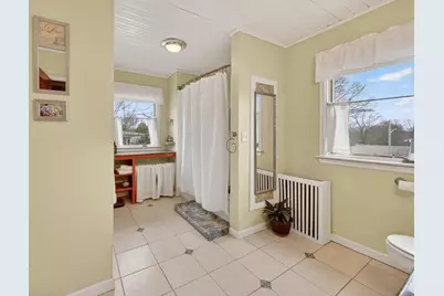 102 Willett Avenue, East Providence, RI 02915 - Photo 21