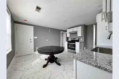 910 Atwells Avenue #3, Providence, RI 02909 - Photo 3