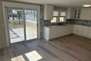 2 Doric Ave, Cranston, RI 02910 - Photo 3