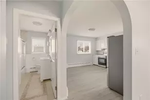 92 Bracket Ave, Tiverton, RI 02878 - Photo 9