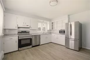92 Bracket Ave, Tiverton, RI 02878 - Photo 13