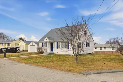 92 Bracket Avenue, Tiverton, RI 02878 - Photo 33