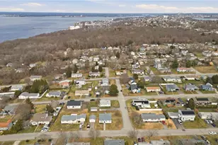 92 Bracket Ave, Tiverton, RI 02878 - Photo 47