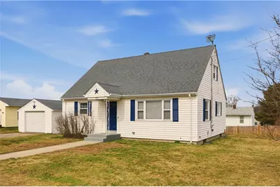 92 Bracket Avenue, Tiverton, RI 02878 - Photo 3