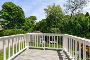 60 Brooklyn Rd, Narragansett, RI 02882 - Photo 15