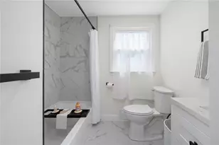 200 Bracken St, Cranston, RI 02920 - Photo 13