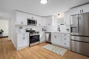 200 Bracken St, Cranston, RI 02920 - Photo 3