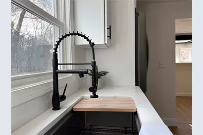 200 Bracken Street, Cranston, RI 02920 - Photo 5