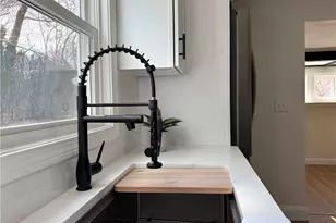 200 Bracken St, Cranston, RI 02920 - Photo 5