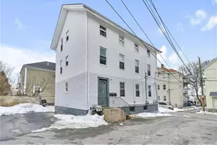 70 Lincoln Ave, Central Falls, RI 02863 - Photo 47