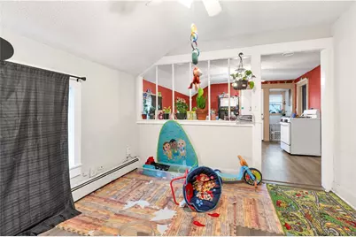 70 Lincoln Avenue, Central Falls, RI 02863 - Photo 15