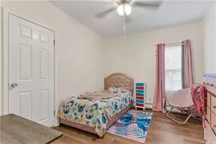 70 Lincoln Ave, Central Falls, RI 02863 - Photo 23