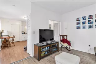 70 Lincoln Ave, Central Falls, RI 02863 - Photo 37