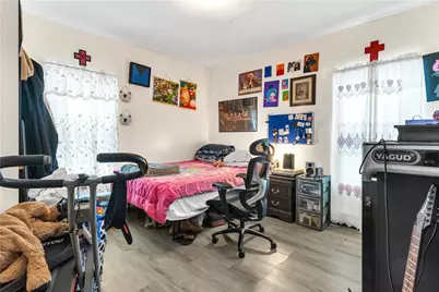 70 Lincoln Avenue, Central Falls, RI 02863 - Photo 29