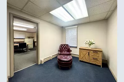 368 Beverage Hill Avenue, Pawtucket, RI 02861 - Photo 15