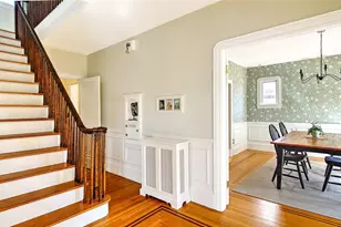 12 Holly St, Providence, RI 02906 - Photo 21