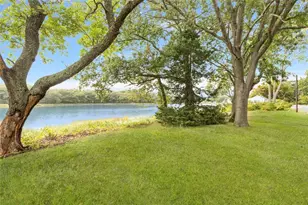 0 Sea View Dr, Warwick, RI 02889 - Photo 3