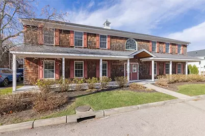 14 Clinton Avenue, Jamestown, RI 02835 - Photo 1