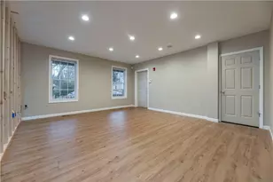 14 Clinton Ave, Jamestown, RI 02835 - Photo 11