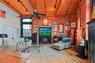 14 Imperial Pl, Providence, RI 02903 - Photo 3