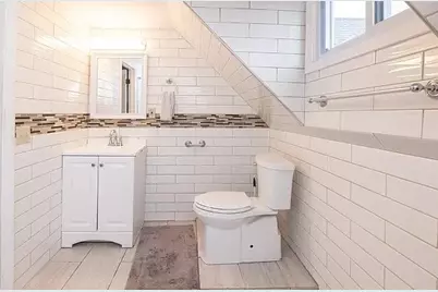 1362 Narragansett Boulevard, Cranston, RI 02905 - Photo 19