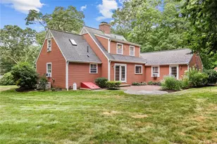 6 Mary Ann Dr, Exeter, RI 02822 - Photo 3