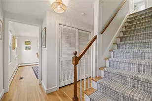 23 Hanson Rd, Barrington, RI 02806 - Photo 5