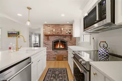 23 Hanson Road, Barrington, RI 02806 - Photo 11