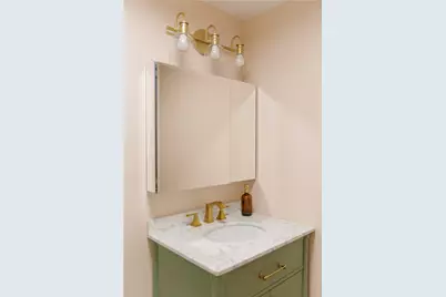 114 Girard Avenue #6, Newport, RI 02840 - Photo 19