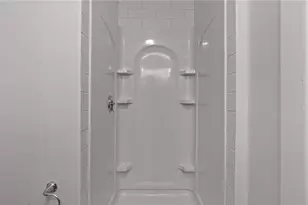 2958 E Main Rd, Portsmouth, RI 02871 - Photo 29