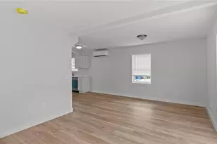 2958 E Main Rd, Portsmouth, RI 02871 - Photo 25