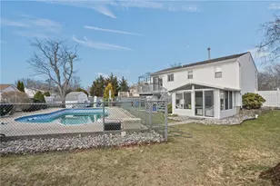 39 Gateway Ct, Warwick, RI 02889 - Photo 41
