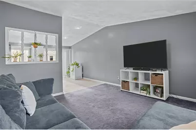 39 Gateway Court, Warwick, RI 02889 - Photo 17